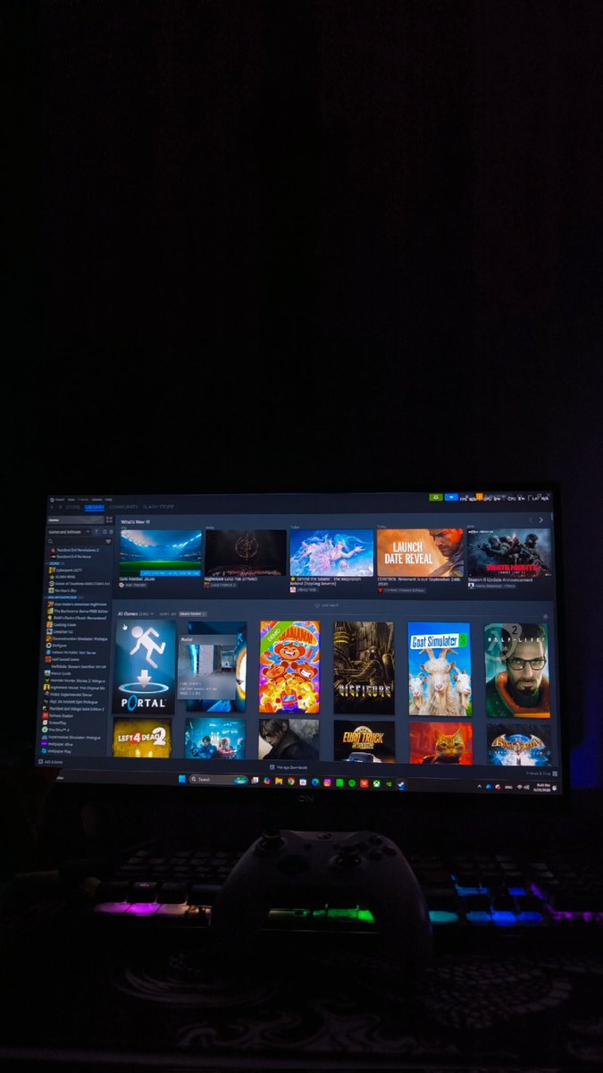 wht3v's tweet photo. 9:50 PM Game night 🎮 https://t.co/6quVIrSxEt