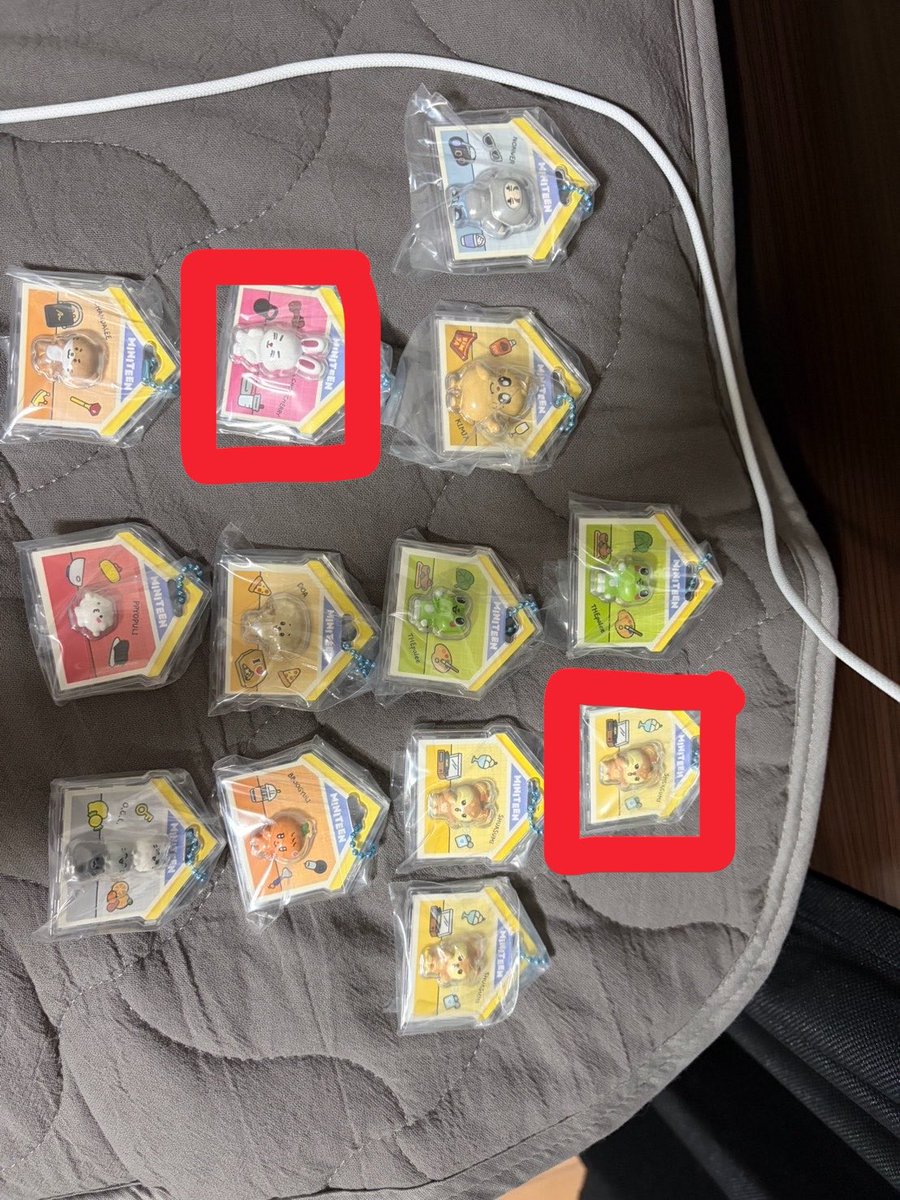 SR___MaMe's tweet photo. セブチ　Seventeen ミニティーン　miniteen グミ　交換　

【譲】ジョシュア エスクプス 赤枠
【求】ジョンハン ウォヌ 

コンプ目指してます🥹
郵送希望です。難しいとは思いますが、送料負担させていただきます。
お気軽にお声掛けください🙇🏻‍♀️ https://t.co/BkYQNdv2C8