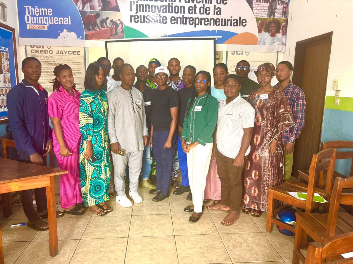 jci_la's tweet photo. 🔥 UN WEEK-END D’APPRENTISSAGE ET DE LEADERSHIP 🔥
Ce samedi 27 juin 2026,
la JCI Cotonou La Doyenne a marqué un temps fort de formation et de développement personnel à travers le module :
✅ Suis-je vraiment engagé? https://t.co/hj5rRUI1rS