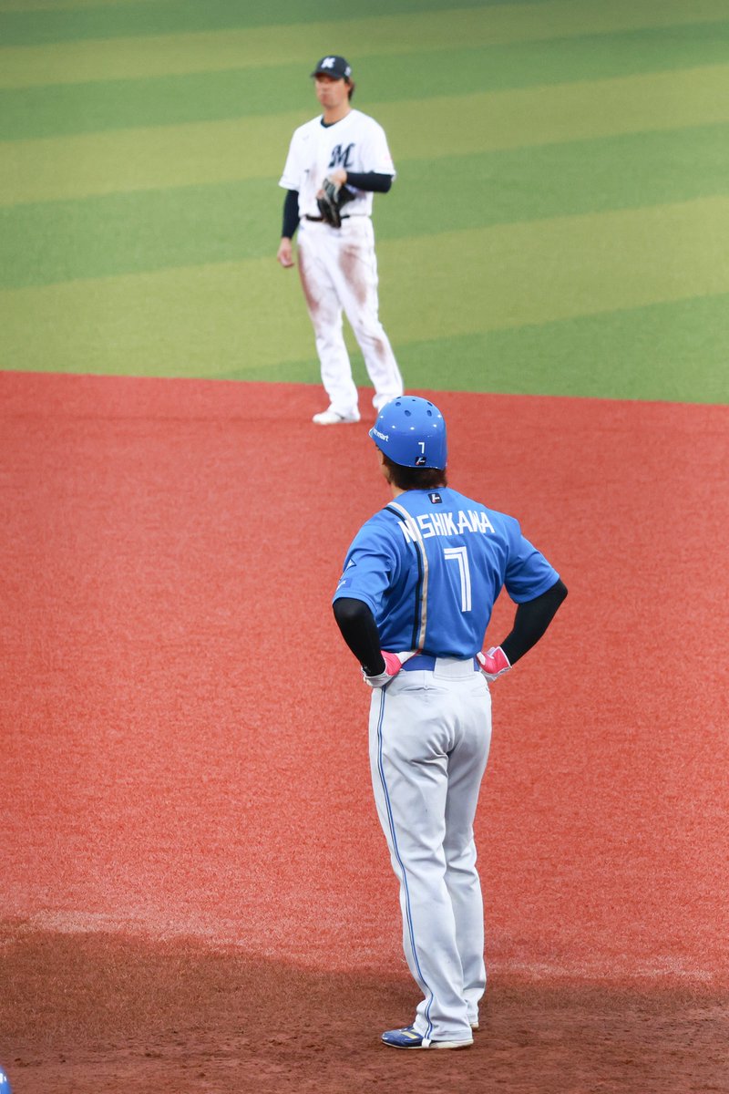 hm_fs_7's tweet photo. どんな距離感であろうと話したくてしょうがない7と7

2026.06.28@国府台
#西川遥輝 #藤岡裕大 https://t.co/Pw54CvRshk