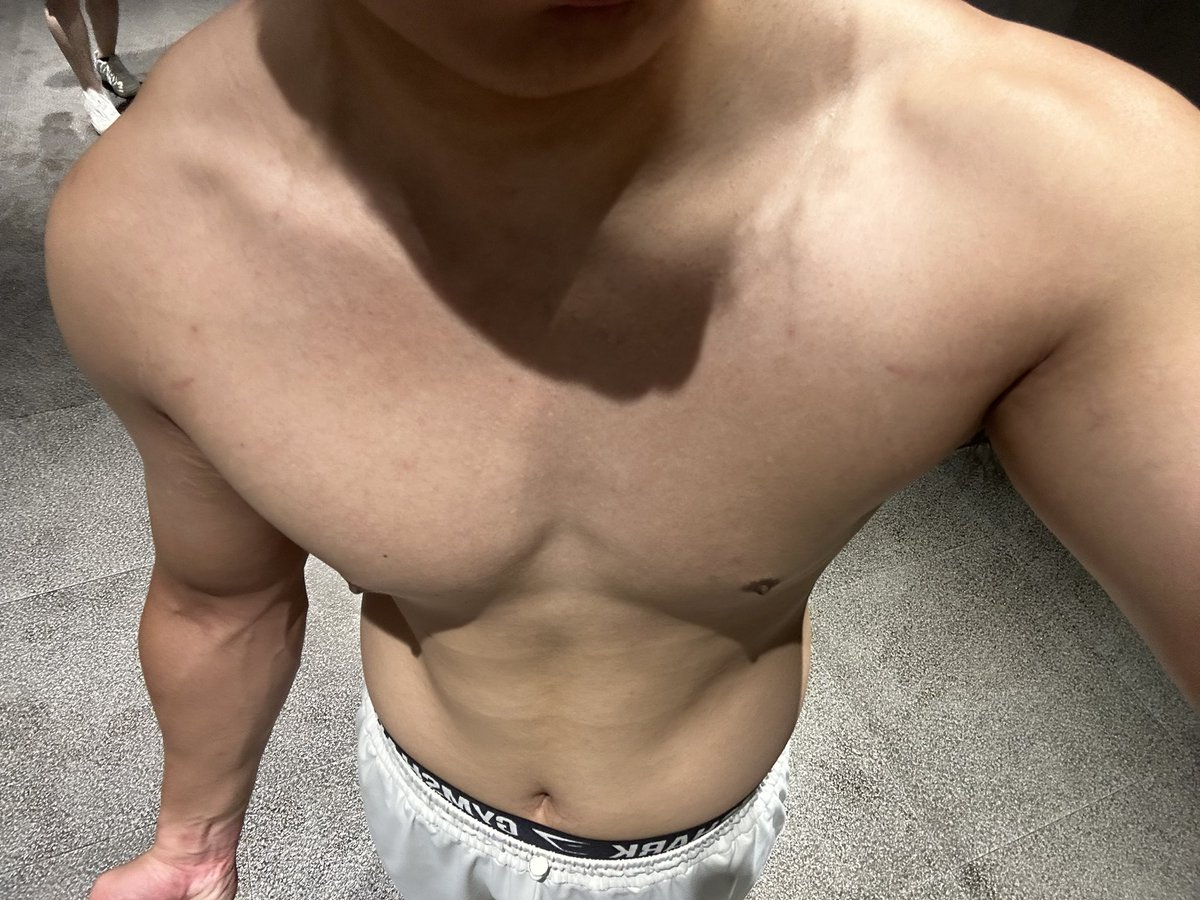 ruling0222's tweet photo. 不得不说谭成义的跟练是真的不错，进步还挺明显😋 https://t.co/Pfzh4sDJNl