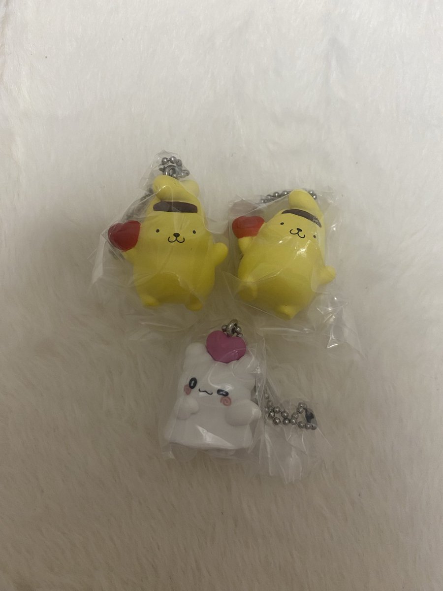 _kz0809_O's tweet photo. サンリオキャラクターズ おみみでぶらりんマスコット みみハートコレクション クリスタルチャーム 交換

【譲】シナモンロール クロミ ポムポムプリン はなまるおばけ

【求】同種もしくは異種マイメロディ

都内手渡しもしくは郵送にて。
ご連絡お待ちしております。 https://t.co/JmvdOiaHVC