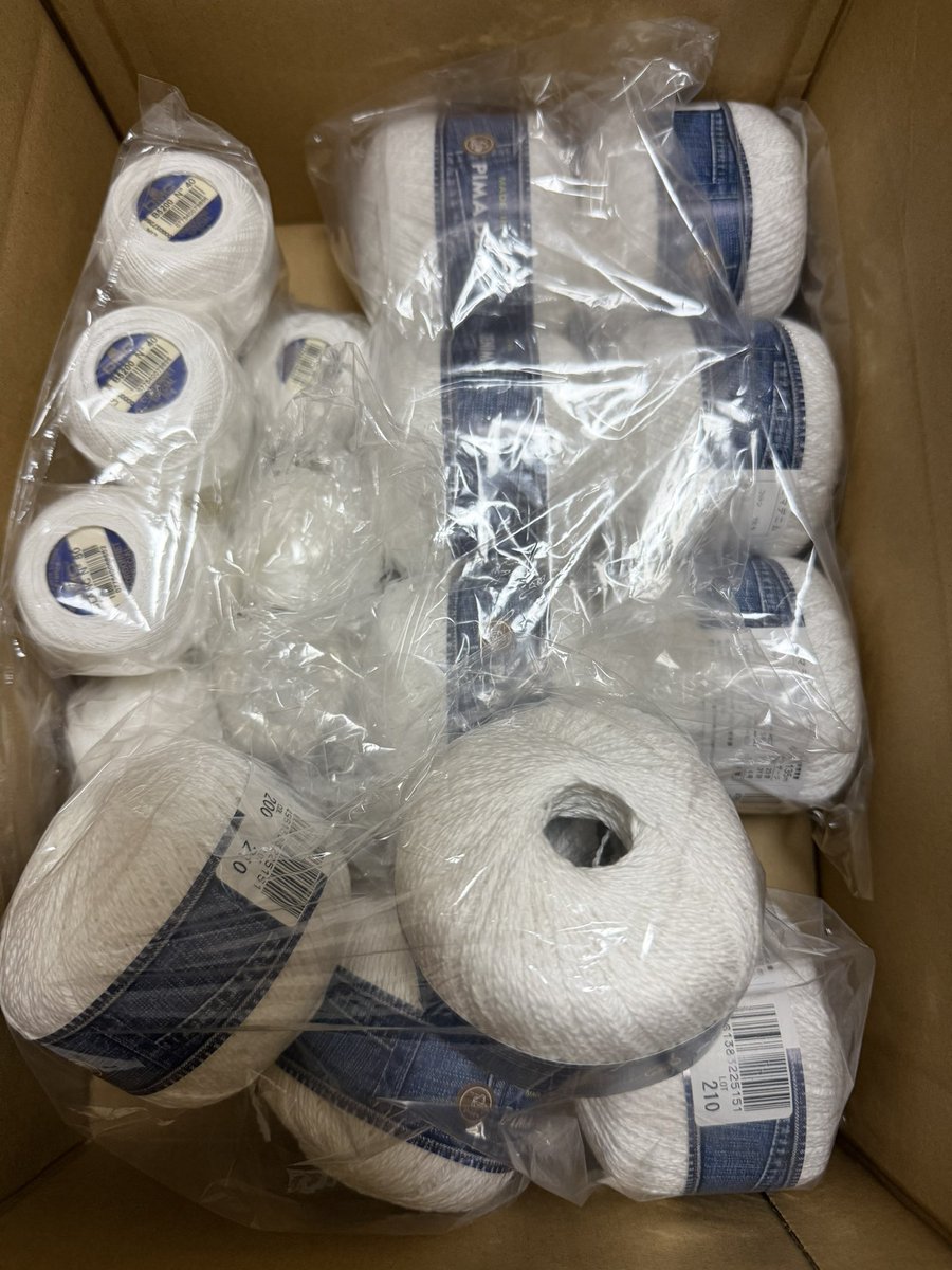 moritoizm's tweet photo. オカダヤさんのクーポン使って購入したのが届きました✨️🤗
値上げ前の駆け込みです🏃‍♂️

使い切る前に色が変色するかもですが
( ・∇・)
しかも間違えて30番購入するつもりが40番を購入していたコルドネ💧 https://t.co/hQzrFiilao