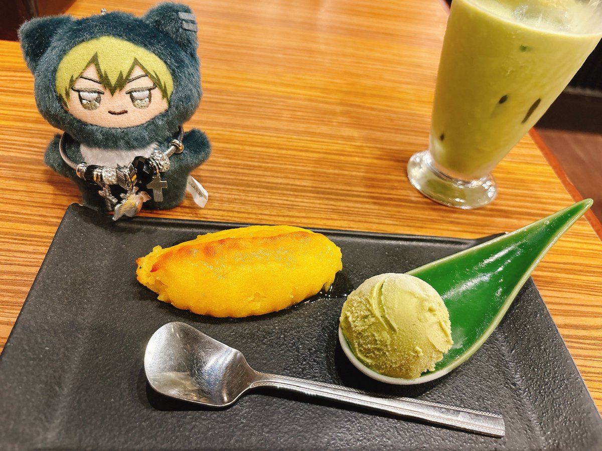 naopis_mu's tweet photo. かわいいすぎんか https://t.co/FadjOSDeuK