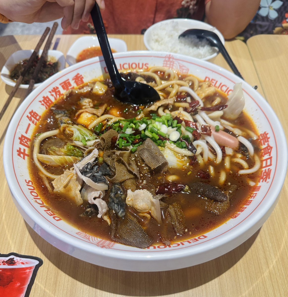 p_picchi_'s tweet photo. Red bowl with Tata 😋🥰 https://t.co/s5bfXKaFER