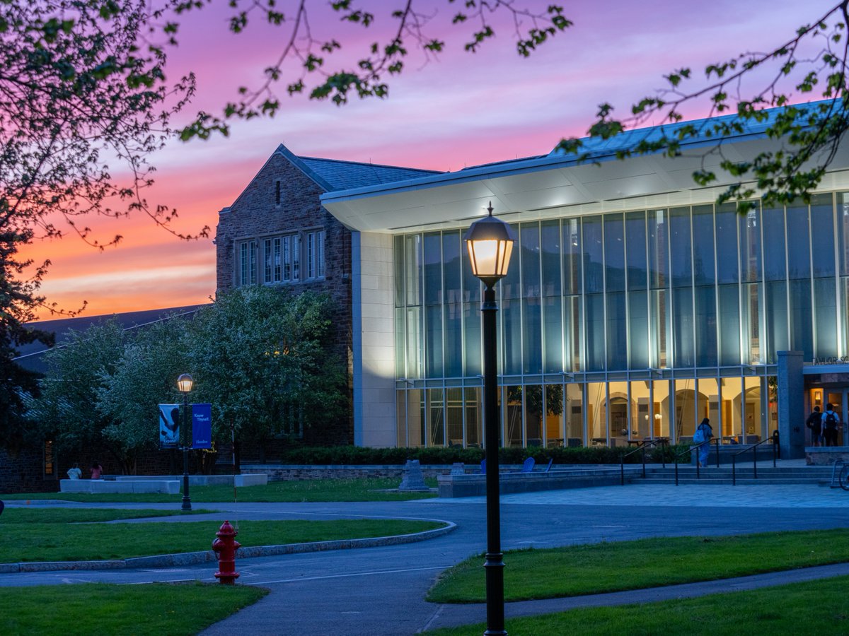 HamiltonCollege's tweet photo. Hamilton's fiscal year closes tomorrow (Tuesday, June 30)! Join thousands of alumni, parents, and friends whose gifts support every aspect of life on the Hill. There's still time to make an impact: https://t.co/MXjrakpD9M
📸: Zack Stanek #KnowThyself #HamiltonCollege https://t.co/T3xuGvKmC1
