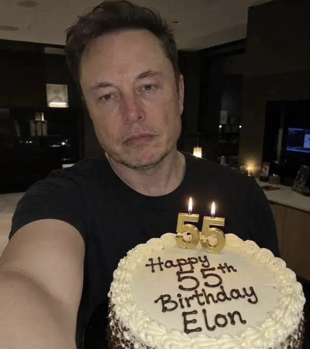 crabpinkruby's tweet photo. Soon, a day will come when you can laugh out loud… 🦀❤️
Happy 55th Elon🎂
I’d love to see your big smile~ ✨
“なるようにしかならん” but I’m rooting for your right brain to fully bloom! (haha!!) https://t.co/agJSe2tXqw