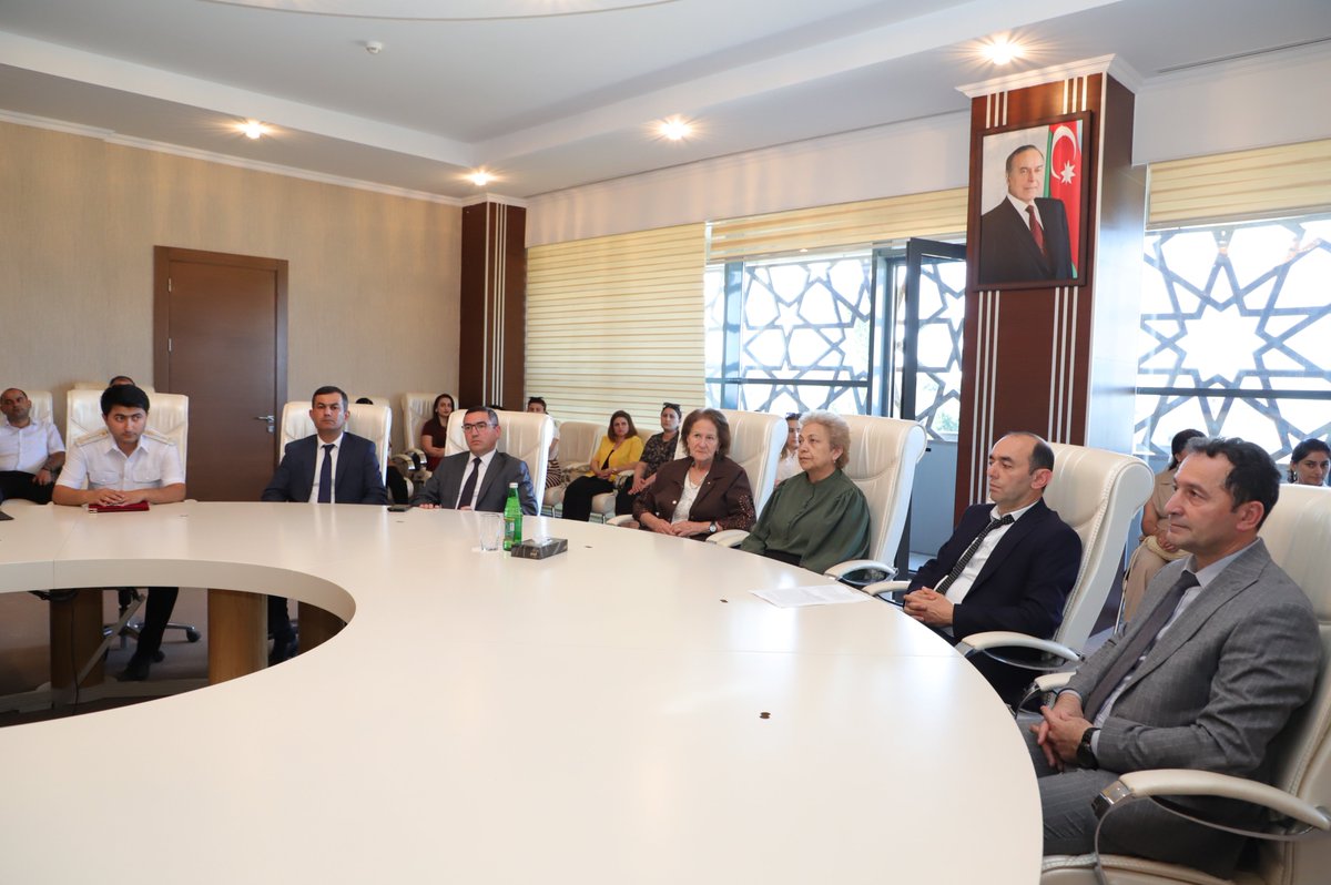 NeftcalaRayonIH's tweet photo. Neftçala Rayon İcra Hakimiyyətinin təşkilatçılığı ilə “26 iyun Narkotik vasitələrin sui-istifadəsi və qanunsuz dövriyyəsi ilə Beynəlxalq Mübarizə Günü” ilə əlaqədar maarifləndirici tədbir keçirilib.

Ətraflı: https://t.co/jkoZLpgtTj https://t.co/kZkLM8bDww