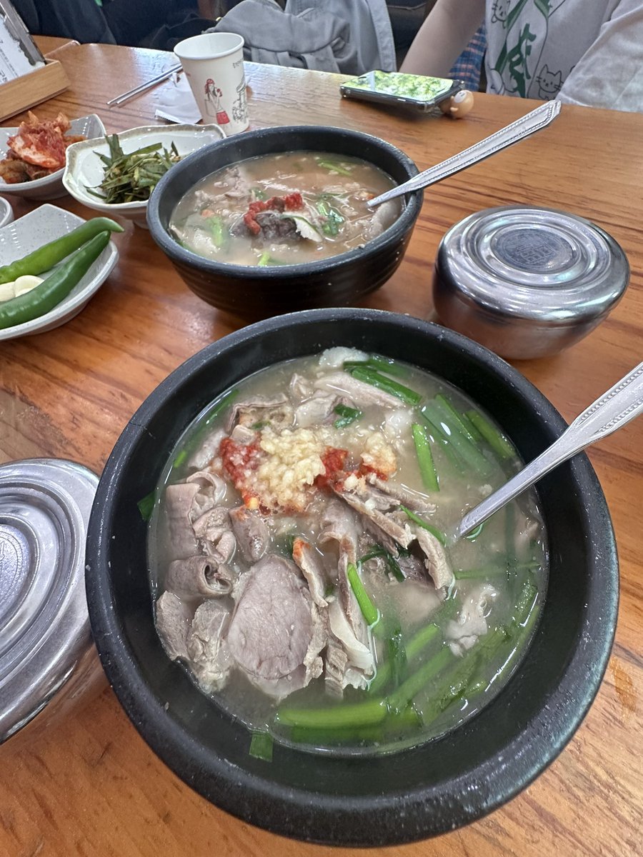 _mok0218's tweet photo. 무리에 무리에 무리를 해서라도
또 보고싶은 소정환 따라 뛰기 일정입니다… 😭😭🫰 https://t.co/DugzWrRbOG