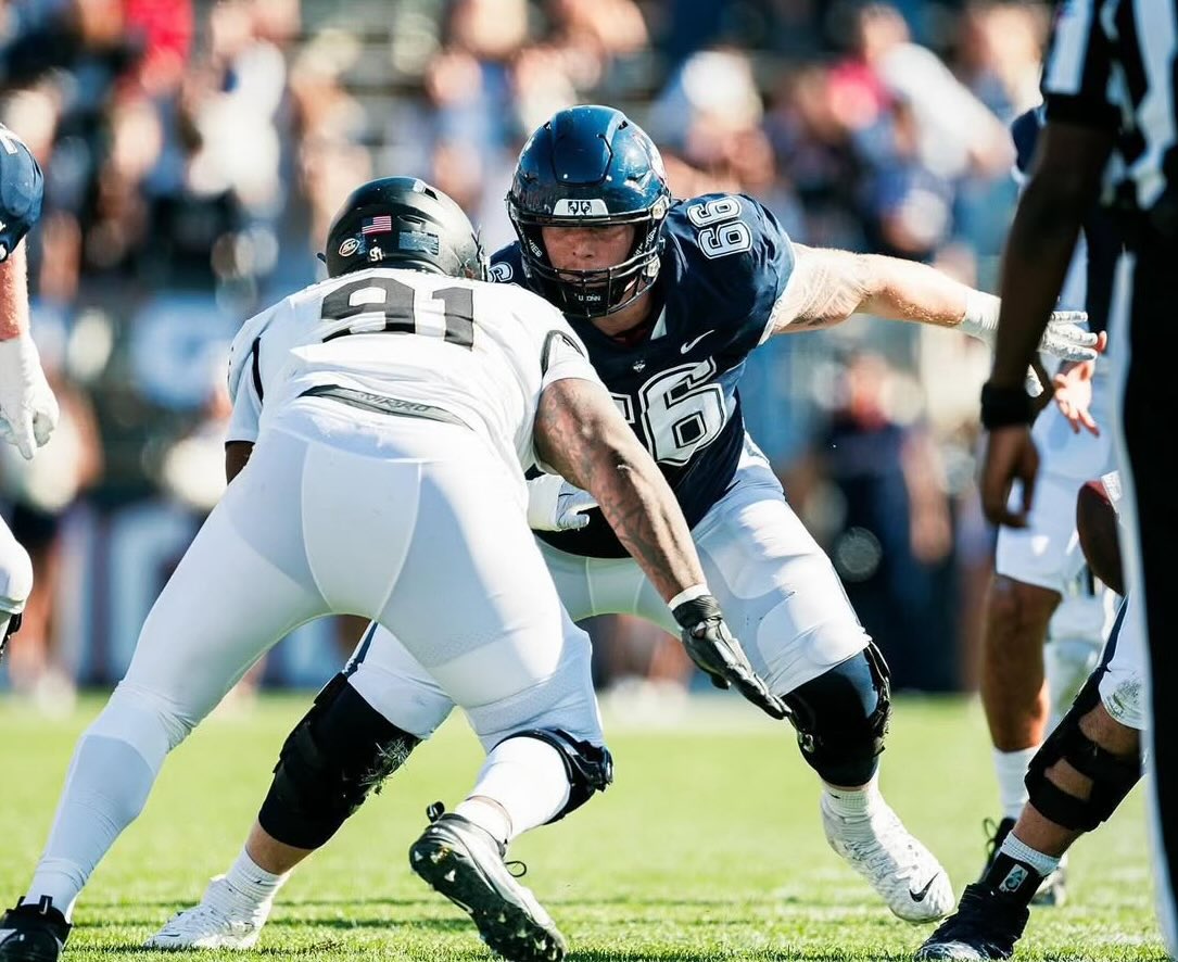 SSN_UCF's tweet photo. 66 Brady Wayburn (@WayburnBrady) days until the UCF opener:

- 6’5” 305lb Redshirt Senior OL
- New Transfer from UConn
- Played 12 gms a UConn starting 6 in ‘25
- 21 career gms &amp; 728 snaps
- HS at @LoomisFootball in Windsor, Connecticut https://t.co/UI1dRR0KKU