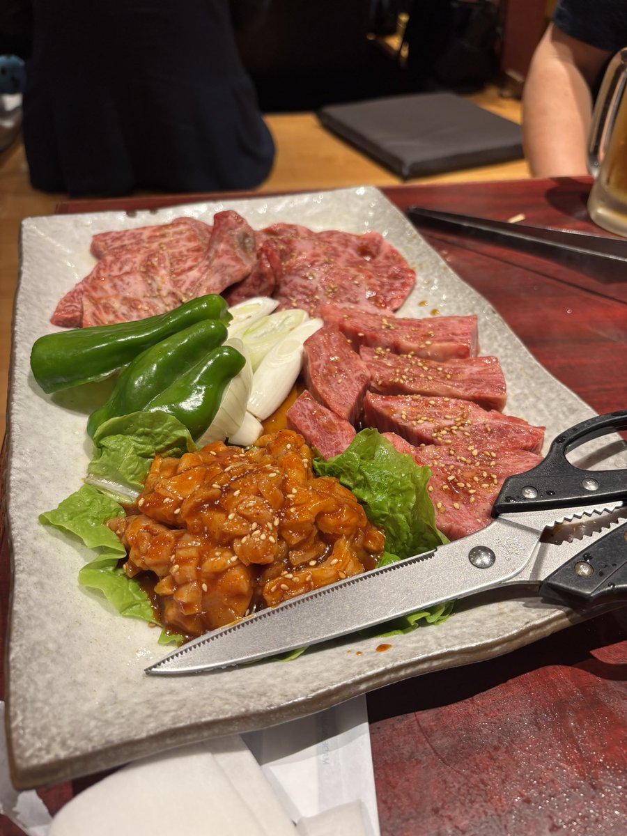 yellowyellow134's tweet photo. 初めて浅草の本とさやの肉食べた
しかも接待で。
激ウマでしたわ。 https://t.co/SbSXiGcwQr