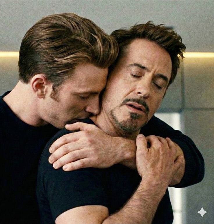 aemxlly's tweet photo. STONY AHHH THIS SO BEAUTIFUL AND HOT 🫦 #stony #tonystark #steverogers #rdj #robertdowneyjr #chrisevans #cevans https://t.co/gxvJ3opvOM