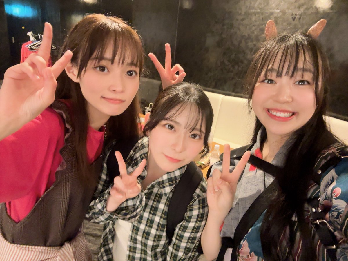 7tkis_rn25's tweet photo. #天ノ邪鬼 出せてなかったお写真たち､､♡
みんなと撮れて幸せです✨

今日は午前中ゆっくりしてお友だちに会った後、これからダンスのお仕事行ってきます！🏃‍♂️💨 https://t.co/TjmK4iQU8J