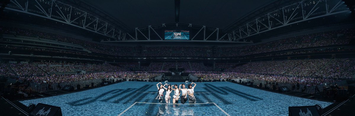 chartsidle's tweet photo. i-dle becomes the youngest K-Pop group to draw an audience of over 80,000 people to their solo stadium concert in Hong Kong.

All tickets for the two dates were sold. https://t.co/EgH343bfbJ