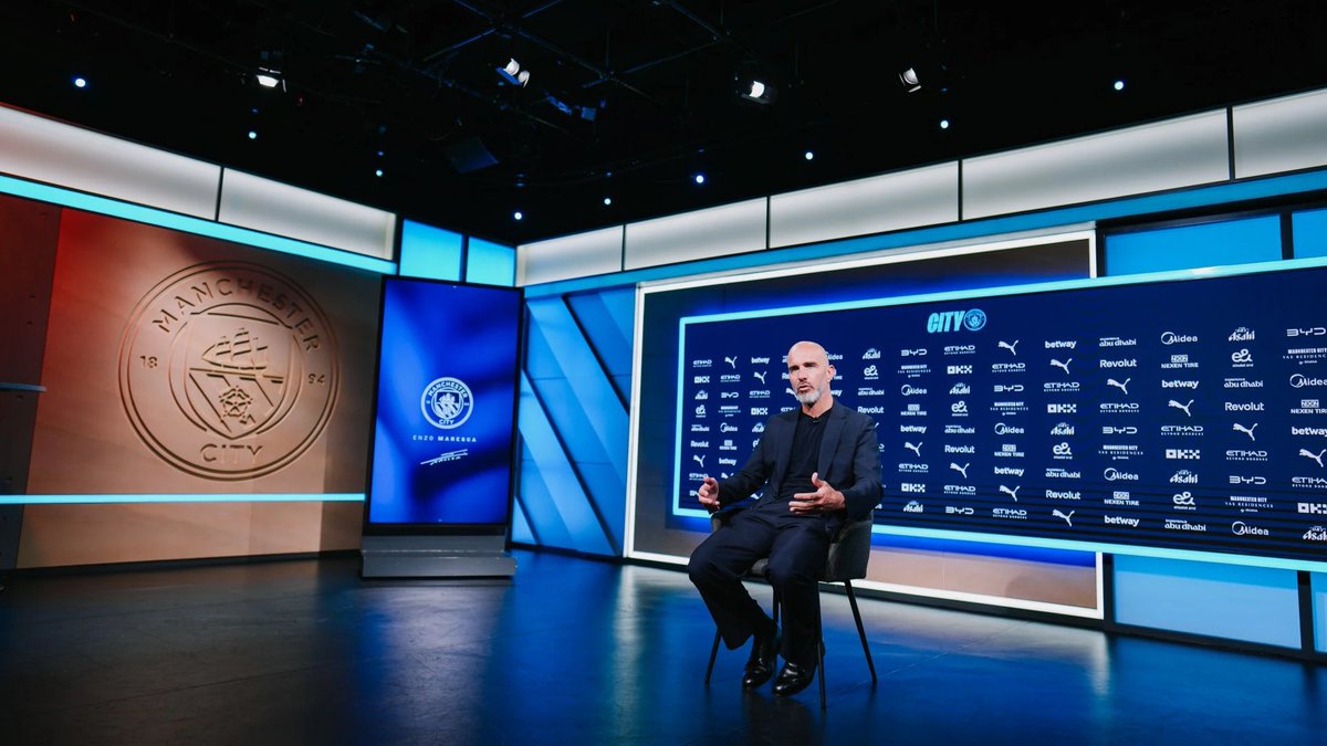City_Xtra's tweet photo. The Enzo Maresca era begins. 🇮🇹 https://t.co/qHA7zL3sus