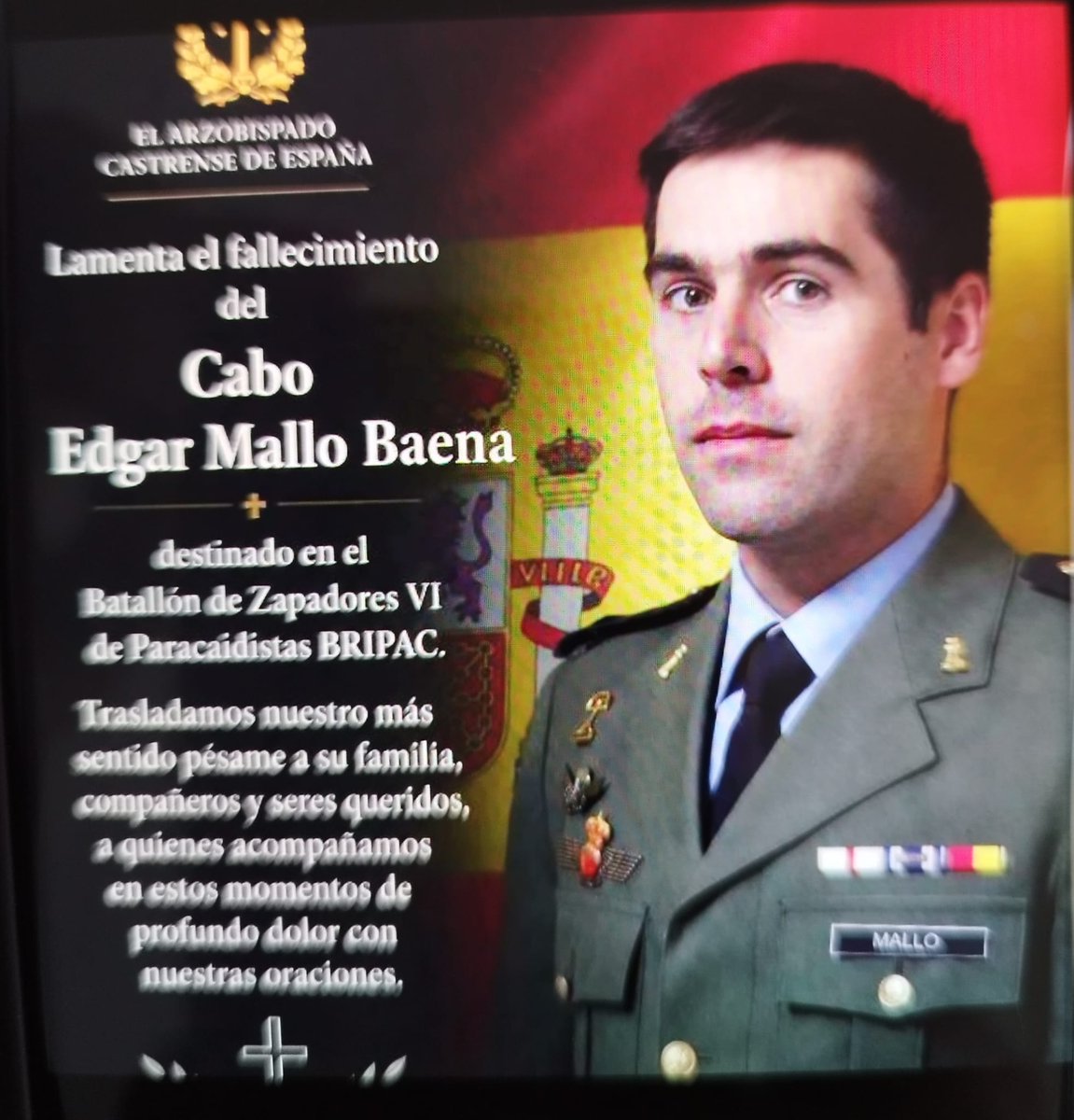 japonce67's tweet photo. Desolado ante esta noticia de la muerte en accidente de un soldado español y aun más cuando yo estuve en la BRIPAC de profesional con su padre, posteriormente entramos los 2 en la Policía Nacional y ahora su hijo estaba siguiendo sus pasos en la BRIPAC. 
Estoy destrozado 
D.E.P. https://t.co/tKgWPNMX0Z