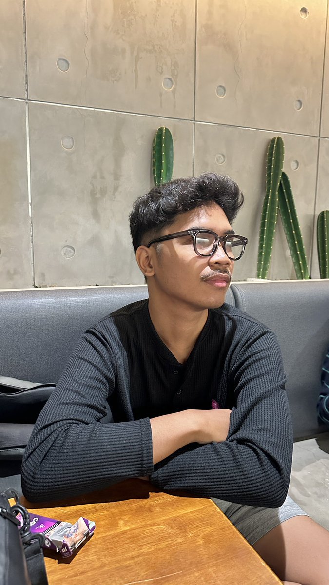 myboo983's tweet photo. Adakah warga medan? https://t.co/1VrlxEMrXk