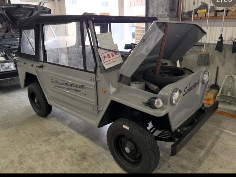 ykhm16_'s tweet photo. FIAT126ベースの4WDで珍しいクルマだとか🧐車検上がりの引取りで行った時には観られるよって言ってたなぁ🥰どんな仕掛けで4WDになっているのか観るのが楽しみだぁ😍 https://t.co/OsUEx3it9y