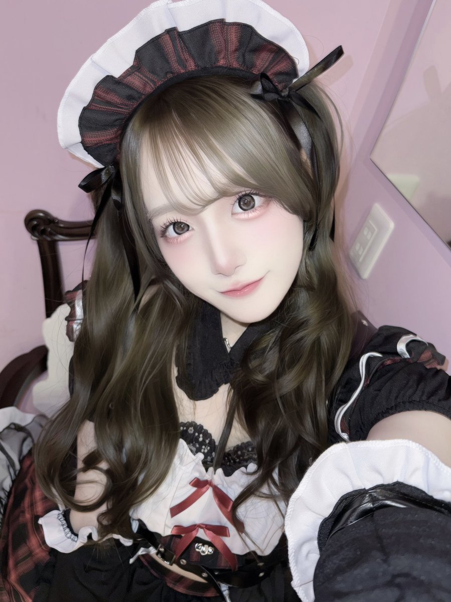 ももちゅん🍑🎀 (@maid_momochun) / Posts / X