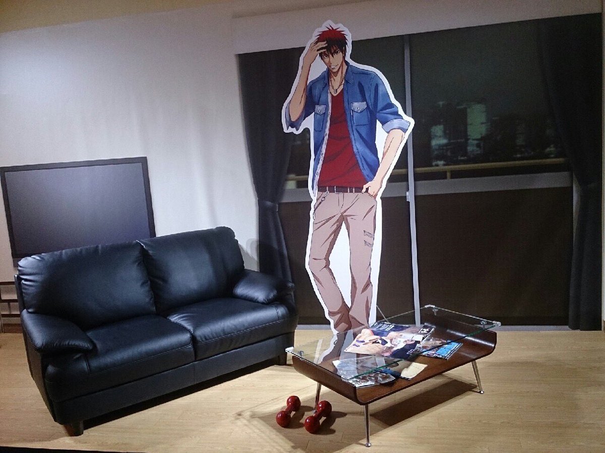 kachon21's tweet photo. バックアップとってて懐かしい写真出てきた！
火神くんちのリビングー！
左手側になんちゃってキッチン(たしかパネル)もあったのにそっちを撮ってなくてバカーーー https://t.co/dsrz82WIgx