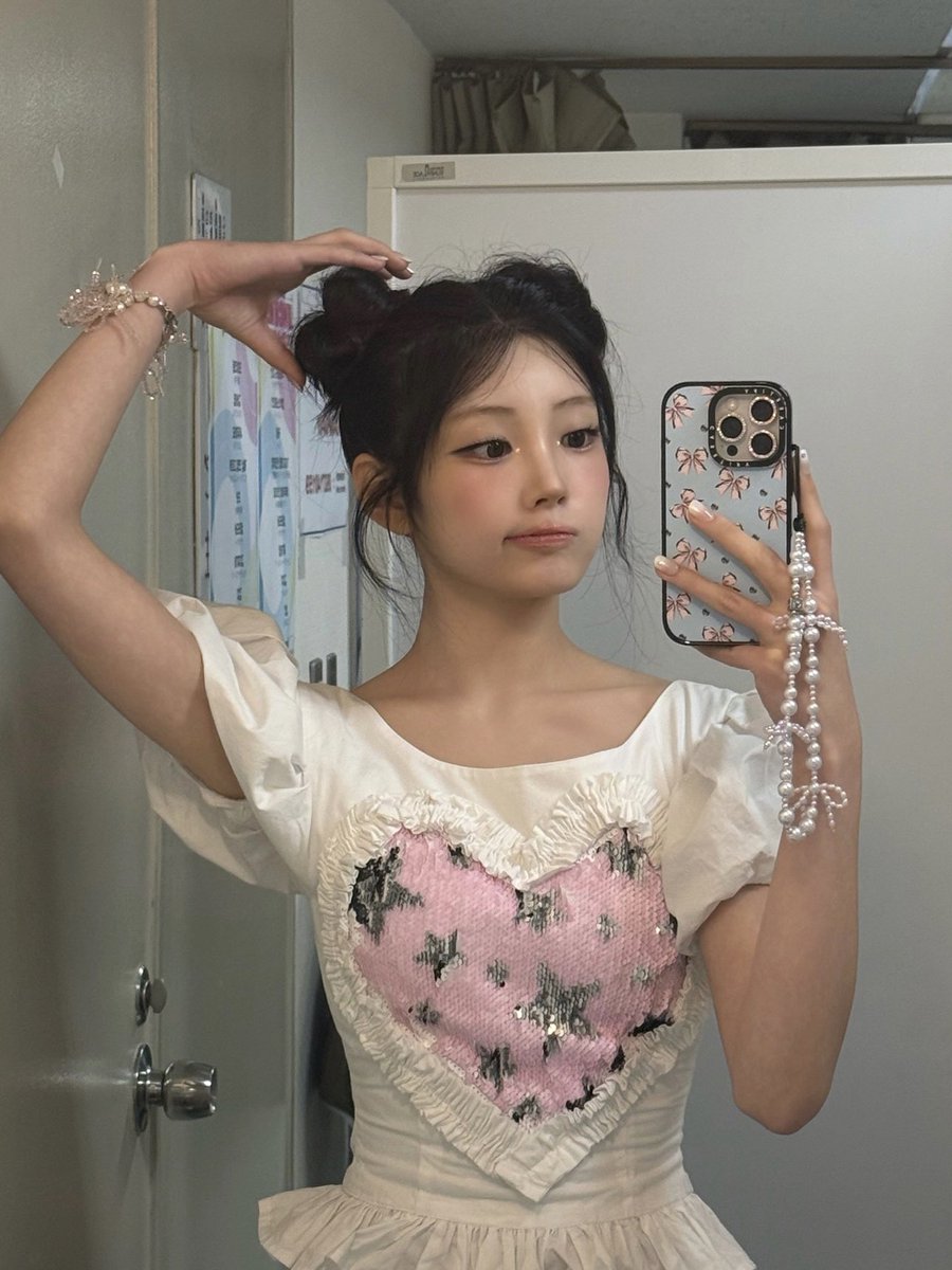 🍥 tweet media