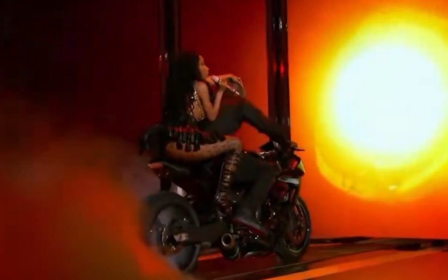 NigerianPlug's tweet photo. Nicki will always be the blueprint 

She keeps inspiring the new generations https://t.co/r1Z39MKIgt
