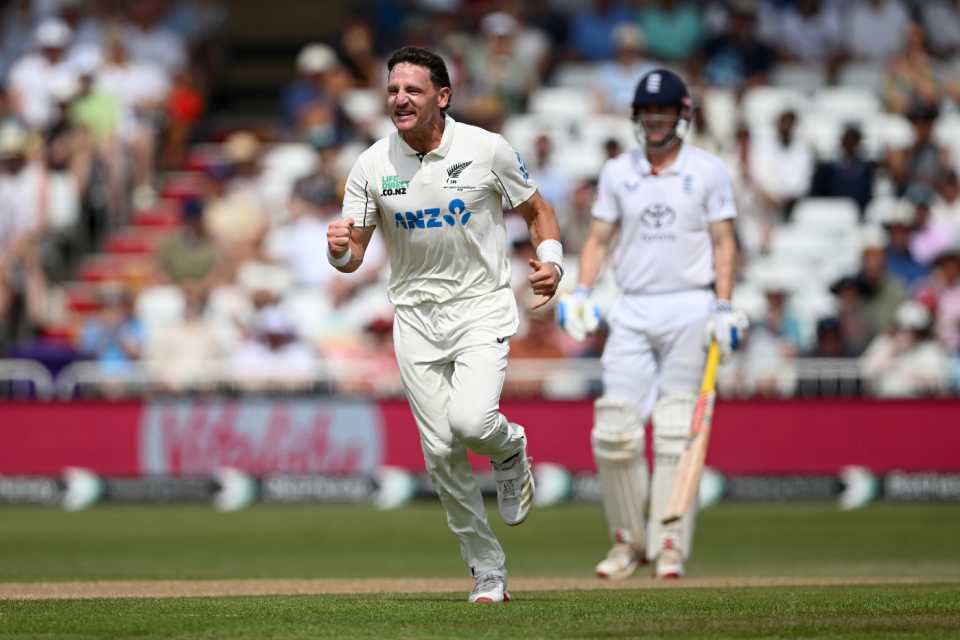 Dheeraj_Nayak22's tweet photo. A win at Trent Bridge seals yet another iconic test series win for Tom Latham led Blackcaps in England. An all round performance, with everyone contributing on a tricky pitch and ensuring a dominant win on day 5. Well played Blackcaps!!!
#BACKTHEBLACKCAPS #ENGvNZ https://t.co/bMWr9MUEdX
