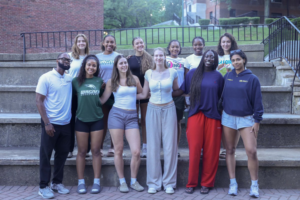 WagnerWHoops's tweet photo. Welcome back, your Wagner Seahawks! ☀️🏀

#Relentless https://t.co/lskQTL77pi