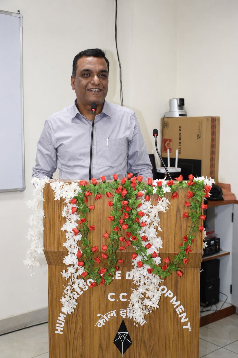 CCLRanchi's tweet photo. 𝐂𝐚𝐩𝐚𝐜𝐢𝐭𝐲 𝐁𝐮𝐢𝐥𝐝𝐢𝐧𝐠 𝐏𝐫𝐨𝐠𝐫𝐚𝐦𝐦𝐞 𝐨𝐧 𝐌𝐢𝐧𝐢𝐧𝐠 𝐂𝐨𝐧𝐭𝐫𝐚𝐜𝐭𝐬

Central Coalfields Ltd. under the aegis of the Vigilance Department, successfully conducted a Capacity Building Programme on Mining Contracts at MTC, HRD, CCL.

The programme was inaugurated by Shri Anup Hanjura, Director (Technical/Projects & Planning), Shri Pankaj Kumar, CVO, CCL, in the presence of GMs & other senior officials.

The dignitaries emphasized the importance of enhancing awareness, identifying grey areas, maintaining a hindrance register & equipping officials with the knowledge required for better coordination and effective implementation of mining contracts.

A total of 44 officials participated in the programme, reaffirming CCL’s commitment to capacity building, transparency & operational excellence.

#CCL #CapacityBuilding #MiningContracts #Vigilance #HRD #Mining #OperationalExcellence 

@kishanreddybjp @satishdubeyy @CoalMinistry @CoalIndiaHQ