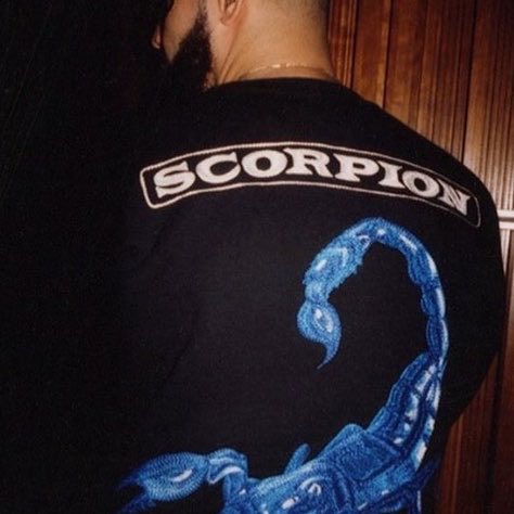 HipHopAllDay's tweet photo. 𝐑𝐀𝐏 𝐅𝐀𝐂𝐓: Drake's 'Scorpion' is the only hip hop album in history to have 3 or more RIAA diamond certified hit songs 🤯💎 https://t.co/oGuNAvW2hT