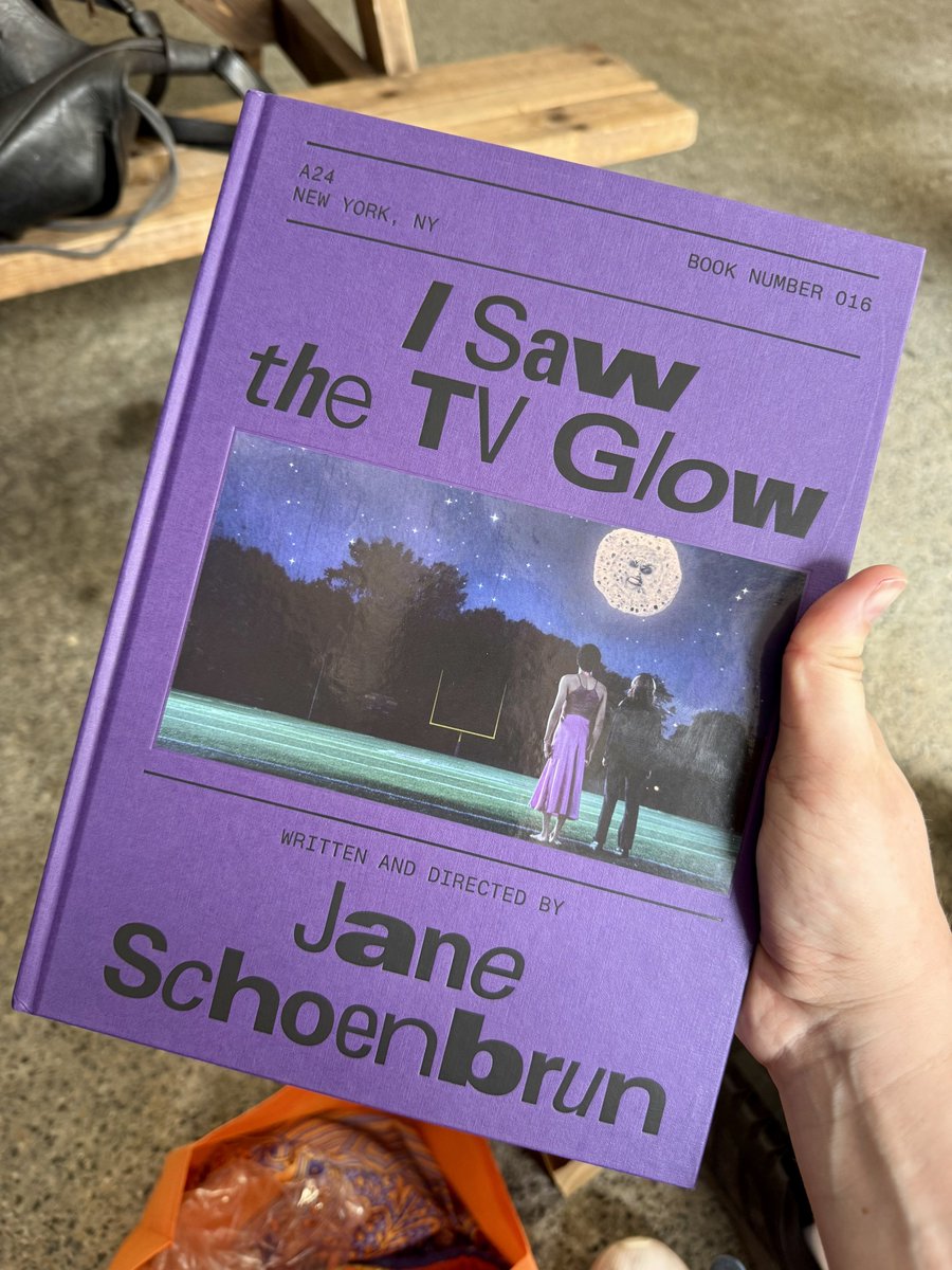 popcornoisseur's tweet photo. went to dua lipa‘s favorite record store in london and they had the tv glow script and when I went to pay the cashier got really excited and told me how good he thought it was so now I feel very cool about this https://t.co/Uo3P8d3pIR