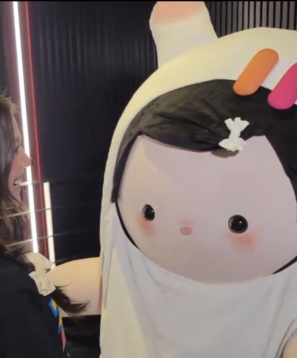 404mybrain's tweet photo. หลานป้า🥰

#monetbnk48 #any https://t.co/e3AC8ZORvt