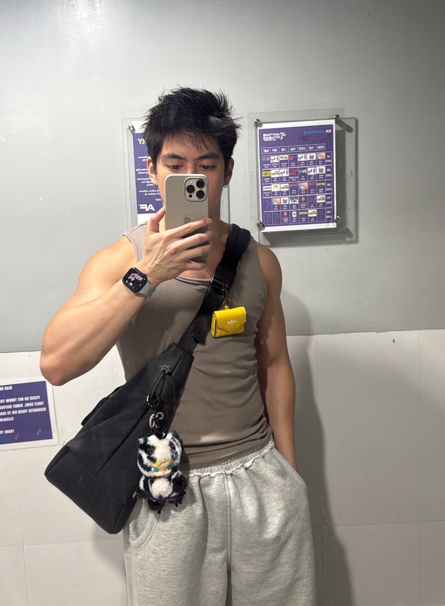 Danyel______ tweet picture