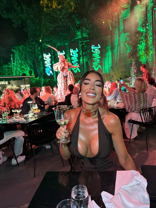 Avakoxxx18+Official - 1 pic. Marbella Nights 🔥🚀 https://t.co/sr8XePUlhC
