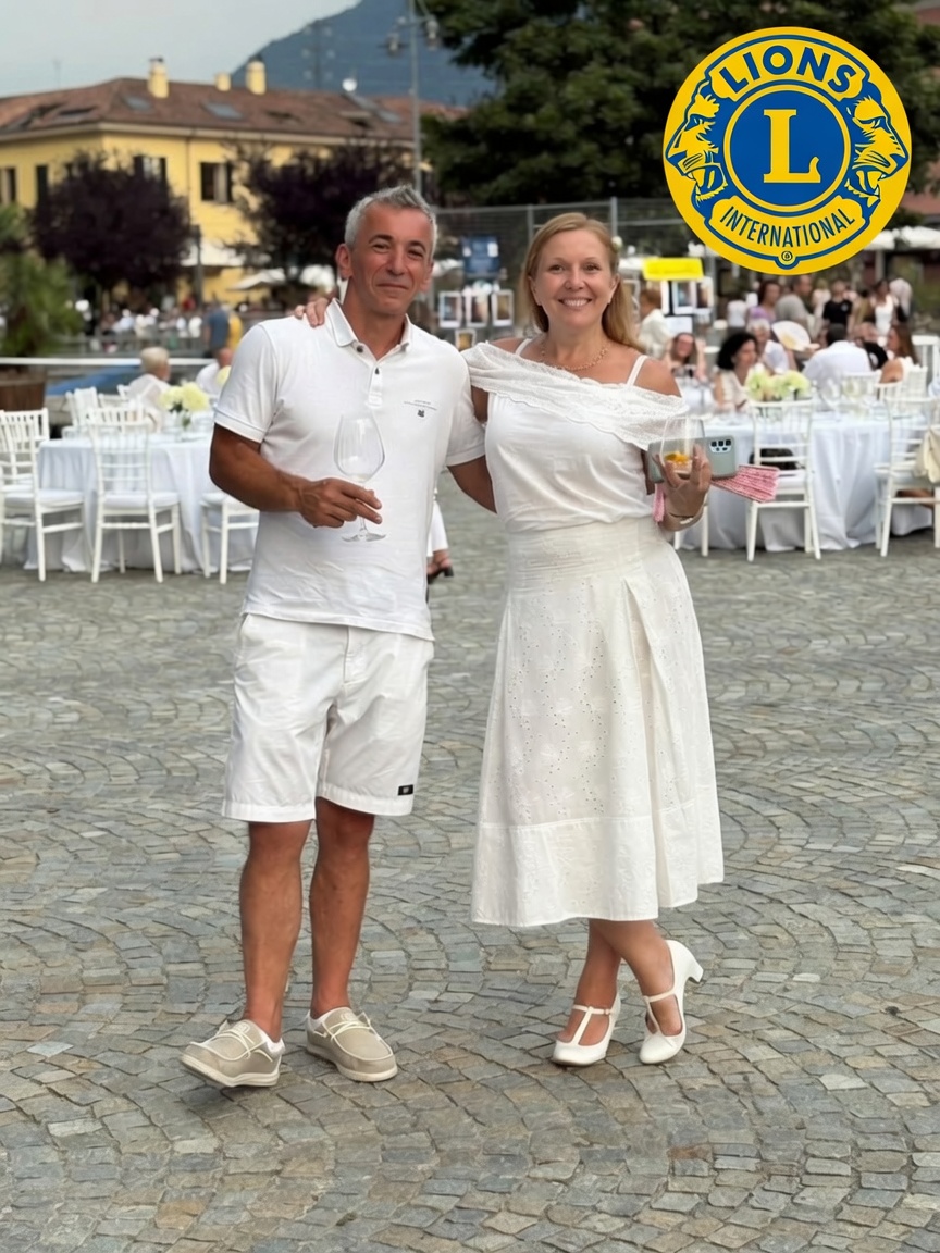 WeddingBoxl's tweet photo. Luli and I were honoured to be asked to help create a Serata in Bianco (Party in White) for the Lions Club in Colico on Saturday.

The event brought our local community together to raise funds for a dedicated sensory classroom for children with additional needs at the local school.

A huge thank you to everyone who attended, donated, volunteered and worked so hard behind the scenes.🤍