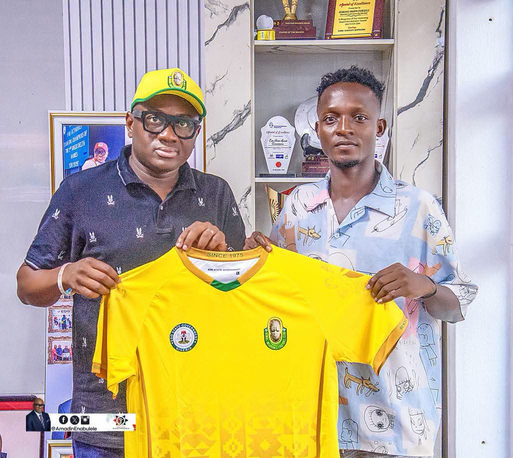 shavik_'s tweet photo. @insurance_fc have signed forwards Terdoo Shimagande and Joseph Godstime from Niger Tornadoes on 2-year deals ahead of the 26/27 #NPFL season.

Shimagande brings valuable league experience, having featured for Lobi Stars, Nasarawa United, Heartland and Niger Tornadoes. 

#Shavik https://t.co/rLho4eWwO1
