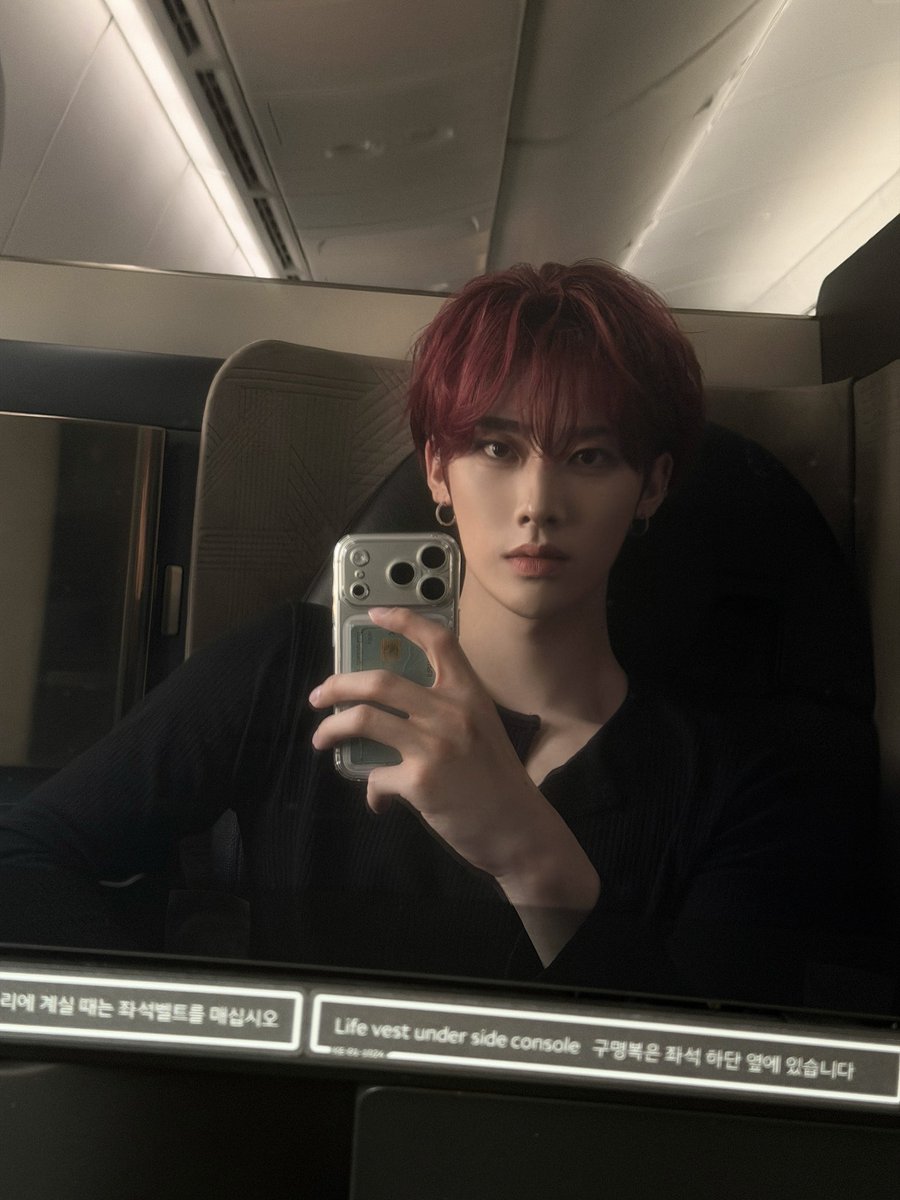 Prinkle_ts's tweet photo. 떴다 내 왕자님 https://t.co/q9PSu3pf7t