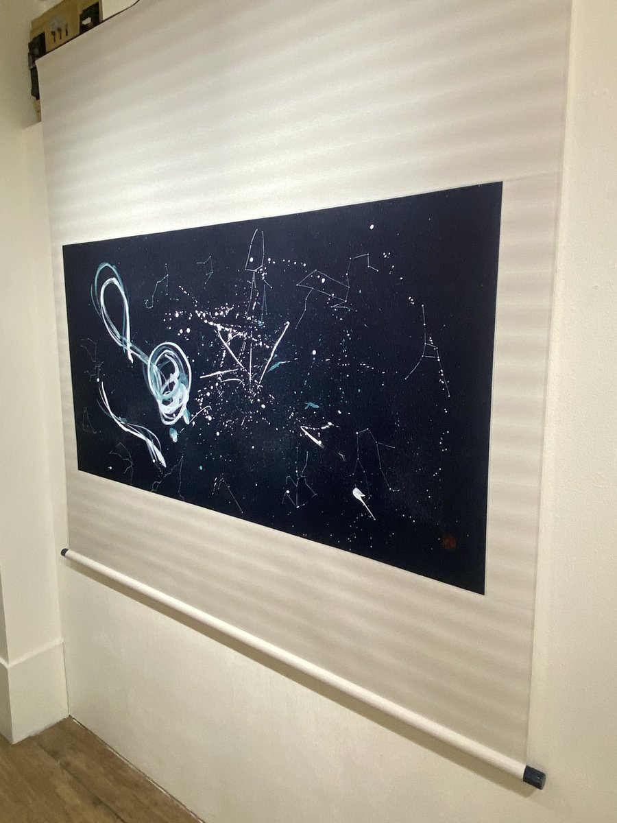 SUSABI_VRC's tweet photo. #EN_Code
翠峰さんの初個展。
展示してあるもの一つ一つがよいな！と思えた上に、全てのバランスも良いって感じれて、すごいなと！！

映像の楽曲を作られていただいてたけど、
最終日にもう一度調整させてもらって、
タイミング合わせたりしてました！！ https://t.co/CD4GRuet9E