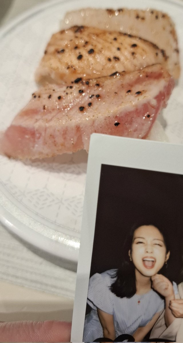 03pinku's tweet photo. 愛ちゃんお寿司美味しかったね😋 https://t.co/B0NTz2lHBY