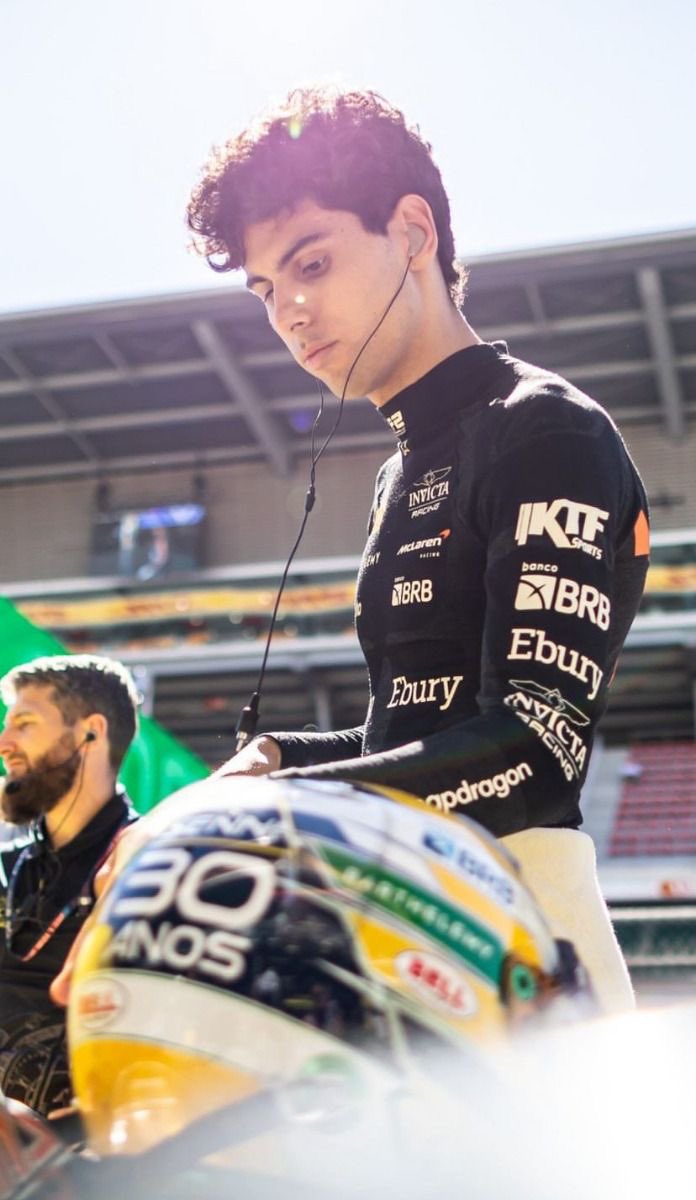 cantiknyayoongi's tweet photo. looking for #moots #f1twt before British GP 🇬🇧 

• jorie,  she/her
• speak in 🇲🇨🇬🇧 und ein bisschen 🇩🇪
• currently emotionally invested in #LH44 #LN1 #GB5 (all love for the grid) 
• I also intrested to kpop and thaipop
• homophobic dni!!

rts/likes are appreciated <3 https://t.co/qcwSsH4z9K