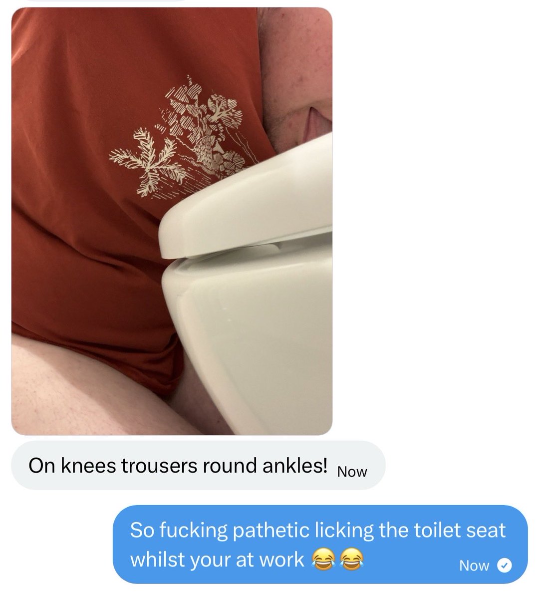 PrincessAymeyyy's tweet photo. How the fuck have I got a pathetic bitch hiding in the work toilets licking the seat right after it’s been used 😂

You’re so fucking weak for me, losers.

Send for my sunbed NOW if you want your own brutal task, bitch 💸

#FindomGoddess #ToiletSlave #Paypig #Humiliation #Findom https://t.co/iJzHYP5iRg