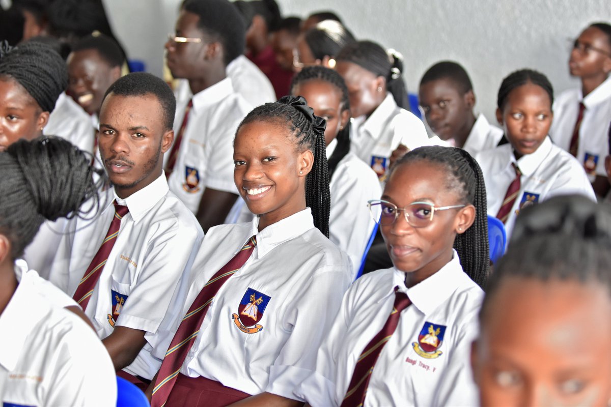 SpenaOfficial's tweet photo. Meet our new student leadership — sworn in and ready to serve. 🤝
#StPetersNaalya #SPENA #Leadership #StudentLife https://t.co/mYx1OviNPm