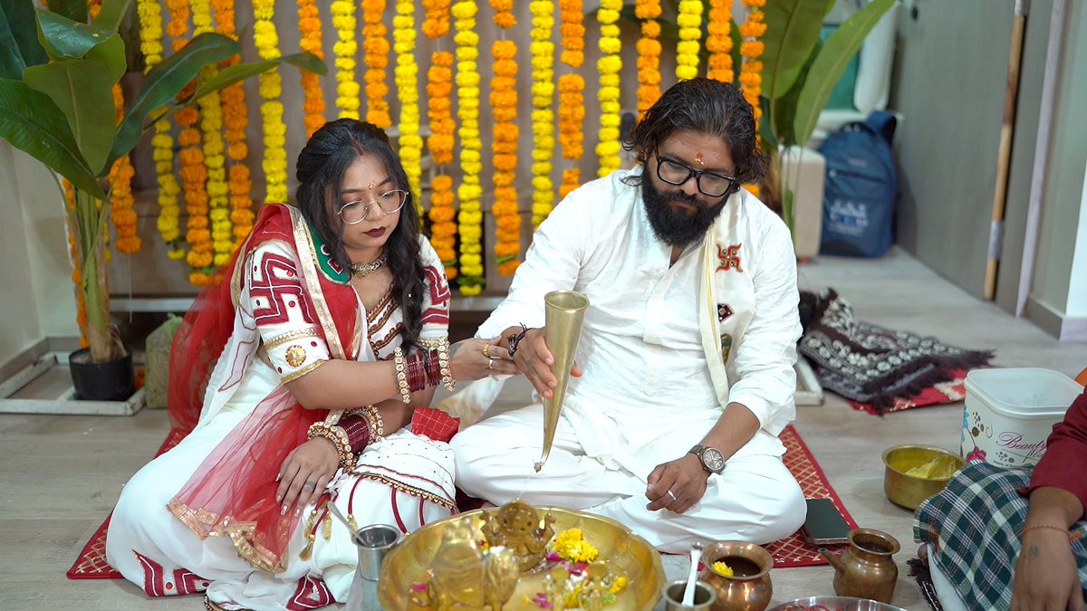 DBharda11's tweet photo. शुभं करोति कल्याणम्
आरोग्यं धनसंपदाम्।
शत्रुबुद्धिविनाशाय
दीपज्योतिर्नमोऽस्तुते॥
#GruhPravesh https://t.co/zvZ9EJ3cdl