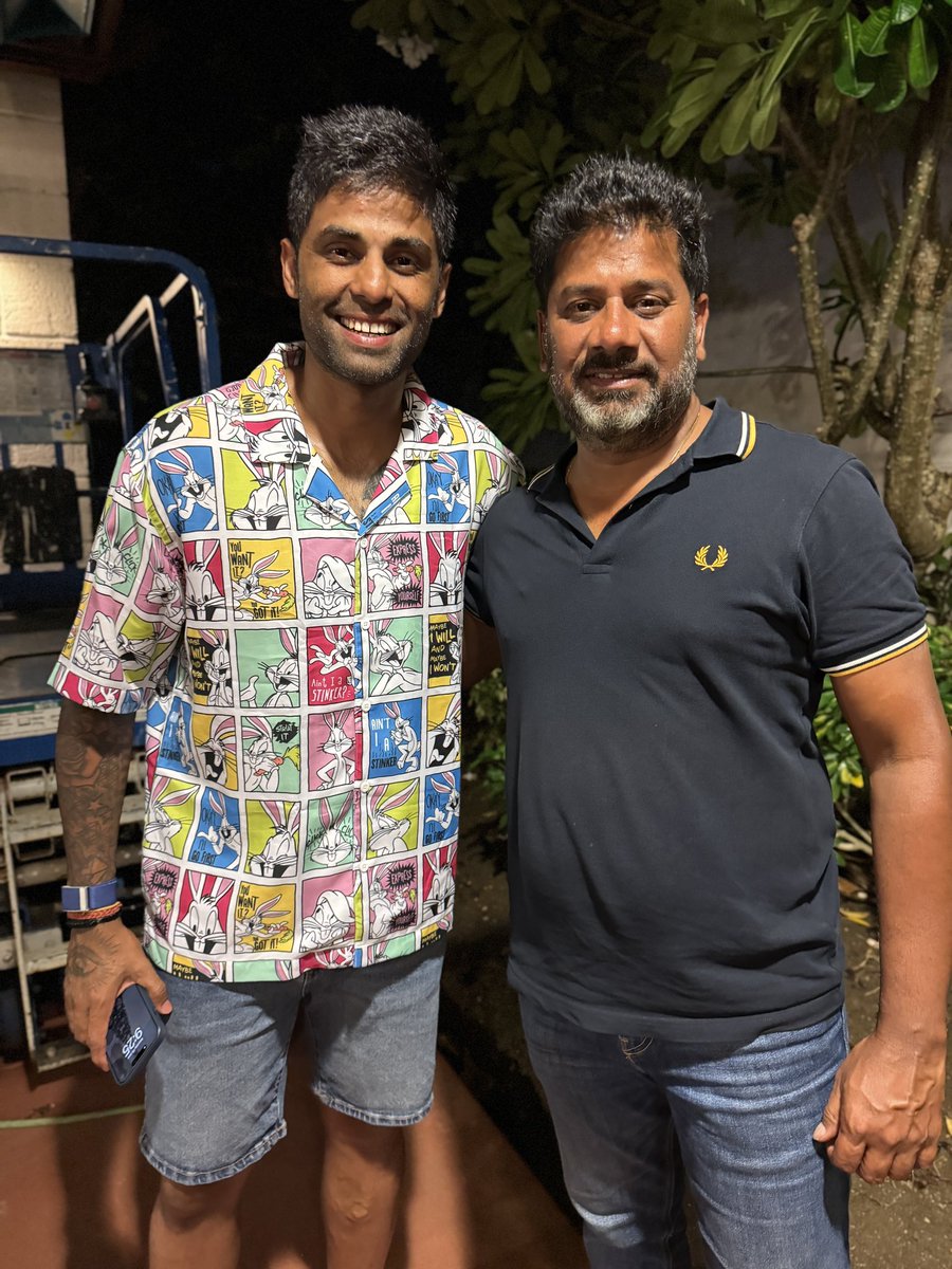 vikrantgupta73's tweet photo. June 29, 2024, Barbados. 
When India won the T20 World Cup and the party began on the streets of Barbados, continuing well past midnight at the Hilton Barbados!
🇮🇳🇮🇳🇮🇳 https://t.co/otcE18ESbL
