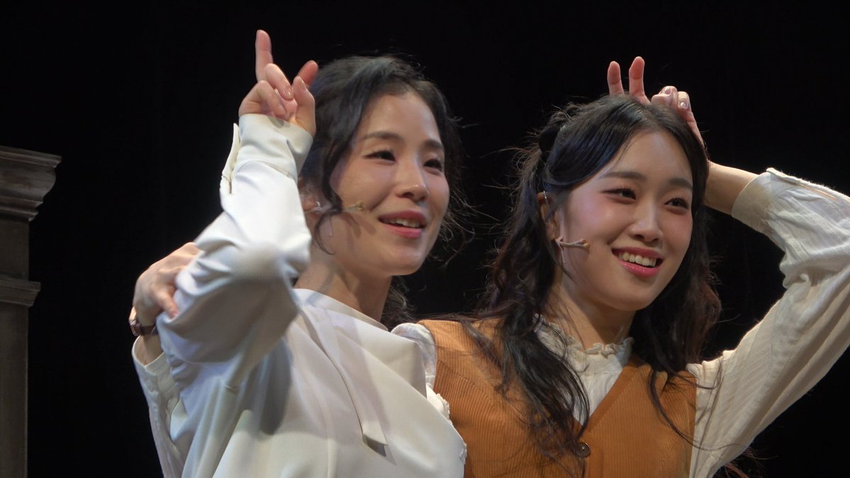Be_Audience's tweet photo. 울보토끼들 https://t.co/Q41Nb6JfSN