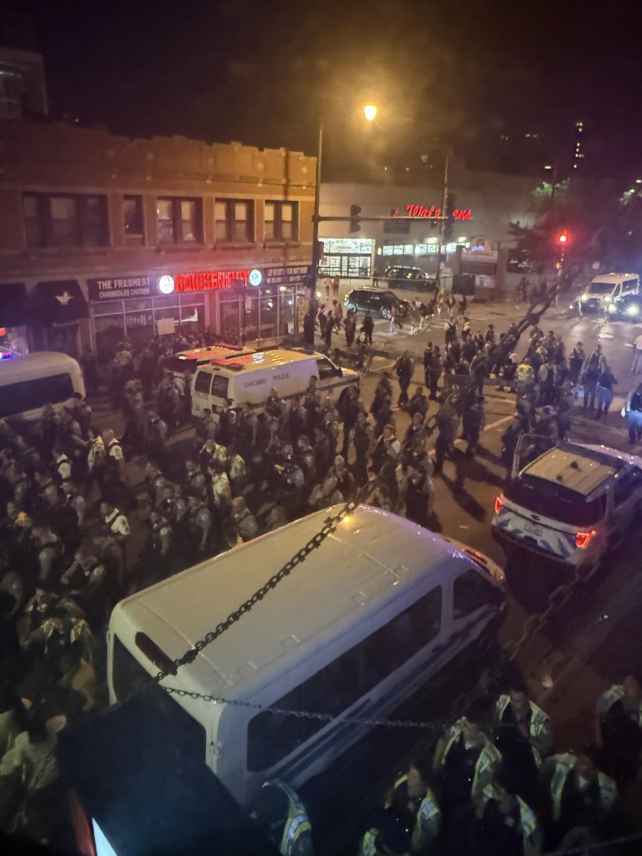skooglymoogly's tweet photo. @chi_urbanist It was a hero’s journey to get back https://t.co/hJkbPmHssQ