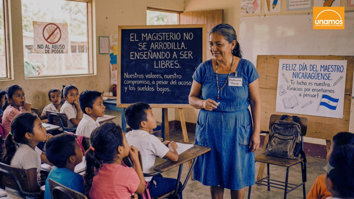 unamosnica's tweet photo. ¡Vivan las maestras y los maestros nicaragüenses! 📚

Hoy rendimos un homenaje sincero a los maestros y maestras de Nicaragua, hombres y mujeres que en el día a día sostienen el futuro del país con pura dignidad y entrega. 

El régimen actual ha convertido el sistema educativo en una farsa estadística, obligando a los docentes a aprobar a todos los alumnos por igual, sin importar si han aprendido o no, solo para inflar números oficiales y ocultar el retroceso escolar. 

A los educadores se les trata como fichas políticas. Se les presiona para llenar actos partidarios, se les traslada de escuela a conveniencia del poder y viven bajo la sombra del despido si no se alinean con el discurso oficialista. Por si fuera poco, el golpe económico es brutal, dejando tanto a los maestros activos como a los jubilados en la miseria.

A pesar del acoso constante, de los sueldos de hambre y del abuso de poder, el magisterio nicaragüense demuestra que la verdadera enseñanza no se arrodilla. Su compromiso con la formación de ciudadanos libres y con el pensamiento crítico sigue intacto.

#LibertadYA #PatriaLibreParaVivir