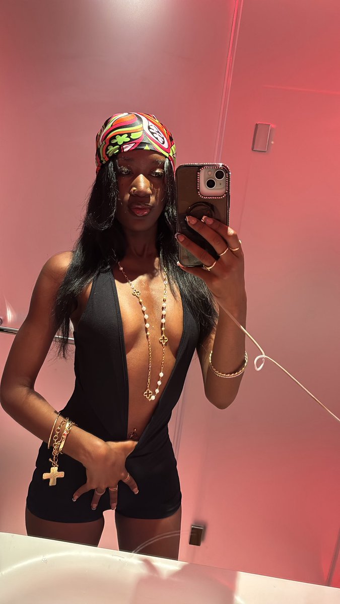 msperfectE's tweet photo. Slim &amp; trimmmmm https://t.co/CdynzSs177