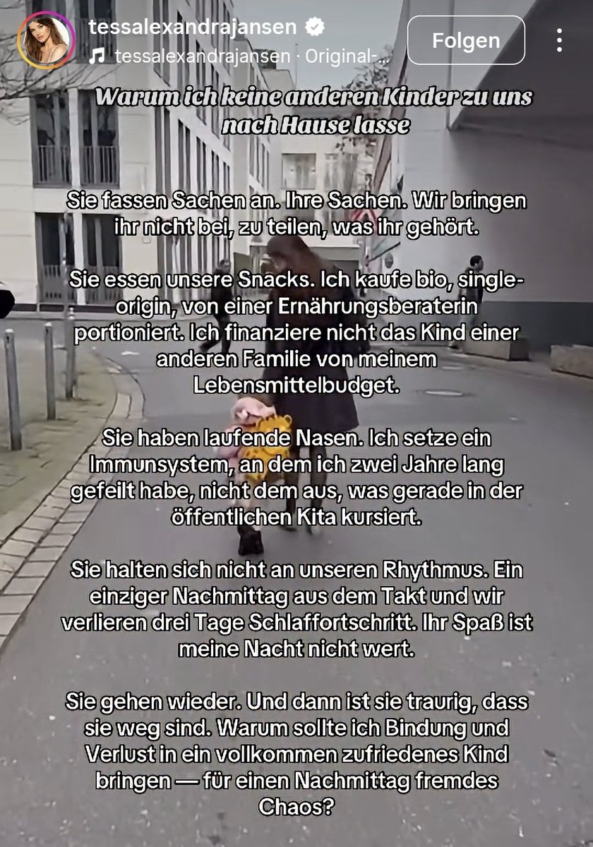 12Rosler's tweet photo. Niemand:

Deutsche: https://t.co/KBMoFJvjFR