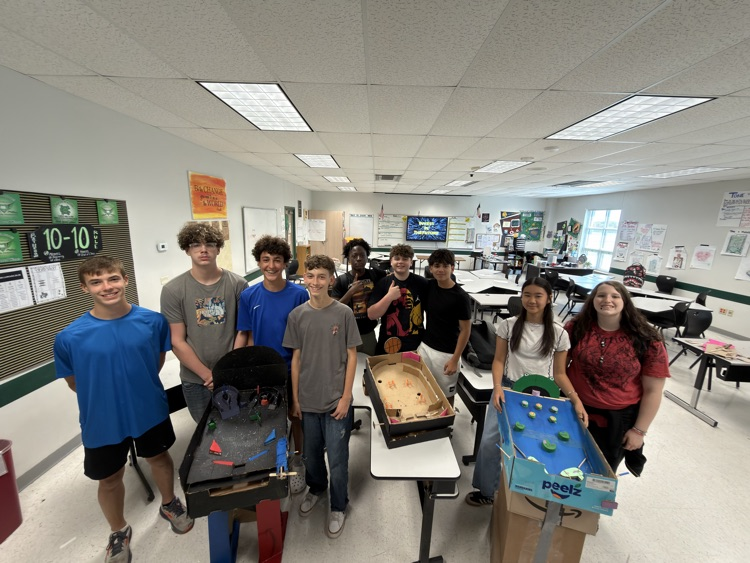 CMMSFoxes's tweet photo. Final project completed:cardboard pinball challenge by Mrs Bean's 8th grade Principle of Applied Physics Engineering classes. Problem-solving in a group environment under time constraints, love real-world challenges with fun applications. Here's a few that stood out. https://t.co/4opL0Gbe8G